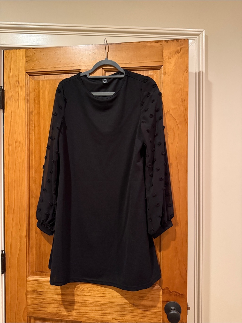 SHEIN Black Long-Sleeve Shift Dress with Dotted Chiffon Sleeves